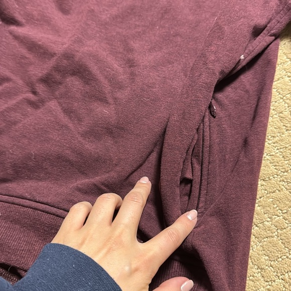 Lululemon Burgundy Sweatshirt - Picture 6 of 6